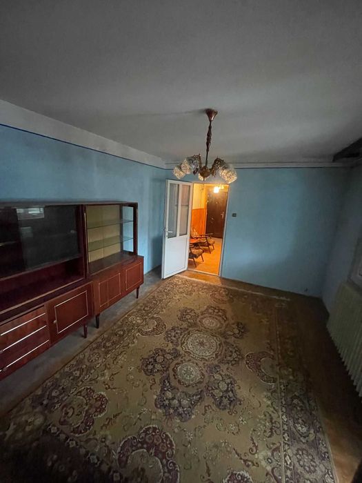De închiriat: Apartament 2 camere în Orșova – Bd. Porțile de Fier (vizavi de Poliție)