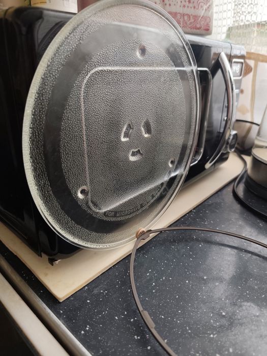 Продам тарелку для микроволновки