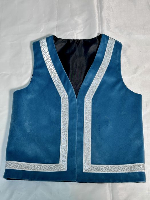 Национальные жилетки для мальчиков