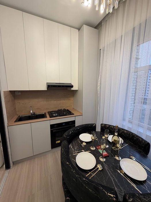 Poytaxt Residence Продается 3 комнатная квартира ремонт ул.Махтумкули