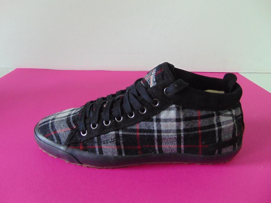 Нови Diesel номер 43 Оригинални кецове