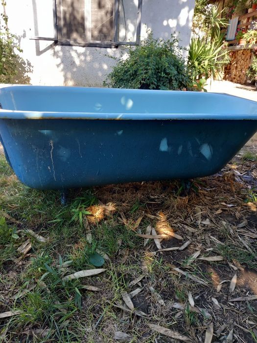 Vanä de baie din fontã emailatã