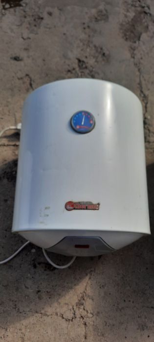 Продаётся Аристон 3 шт.