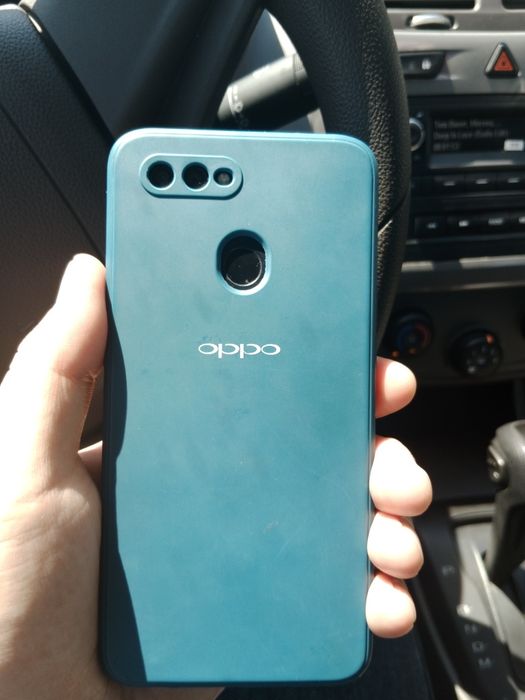 Продам отличный телефон марки OPPO A12