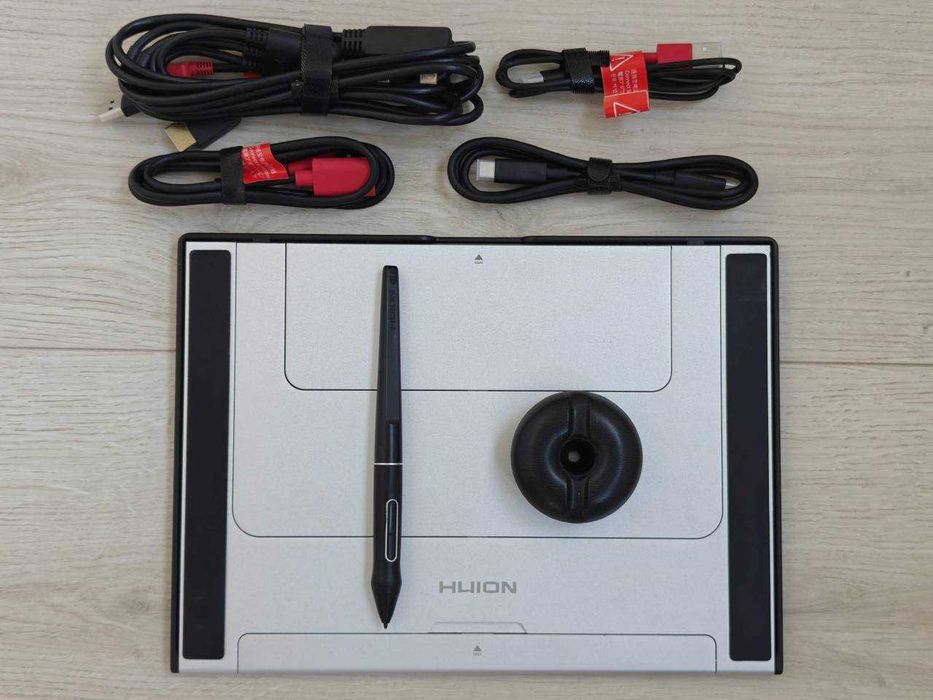 Tableta grafica Huion Kamvas 13 Pro 2.5K GT1302 2560x1600 16:10 QHD+