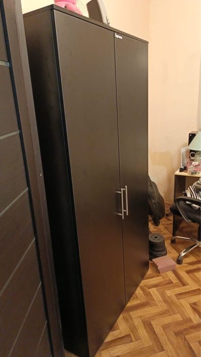 Продам шкаф в спальню Срочно!!!