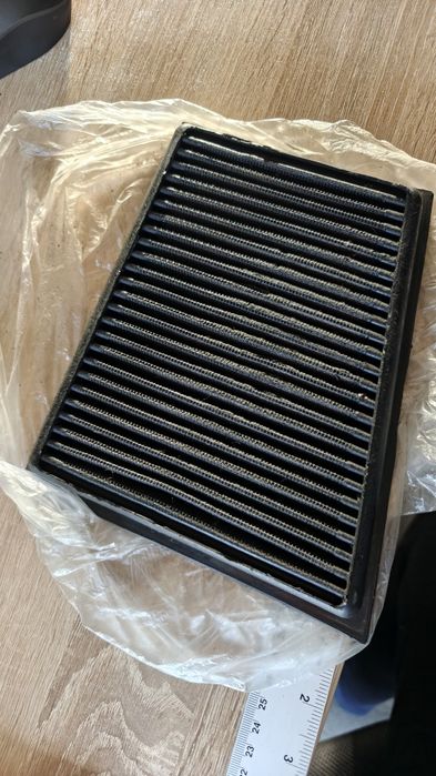 K&M Filtru aer FORD FIESTA VI Van 1.6 TDCi diesel 90 cai KN FILTERS 33