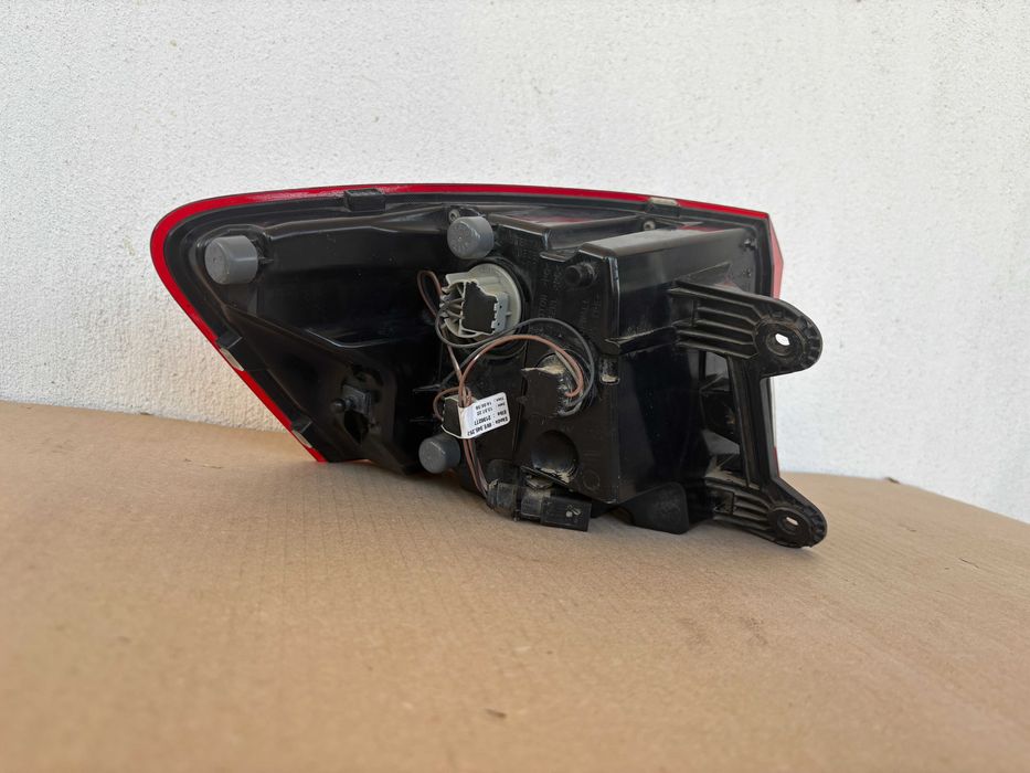 Stop dreapta pe aripa Skoda Fabia 4 dupa 2021 cod 6VE945096