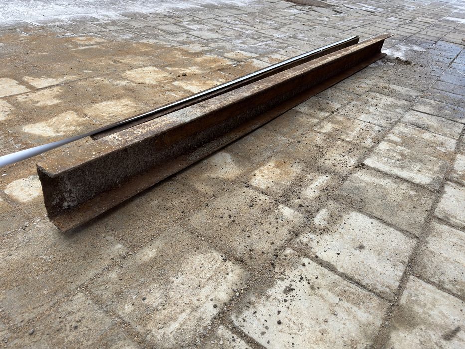 Продам балки металлические