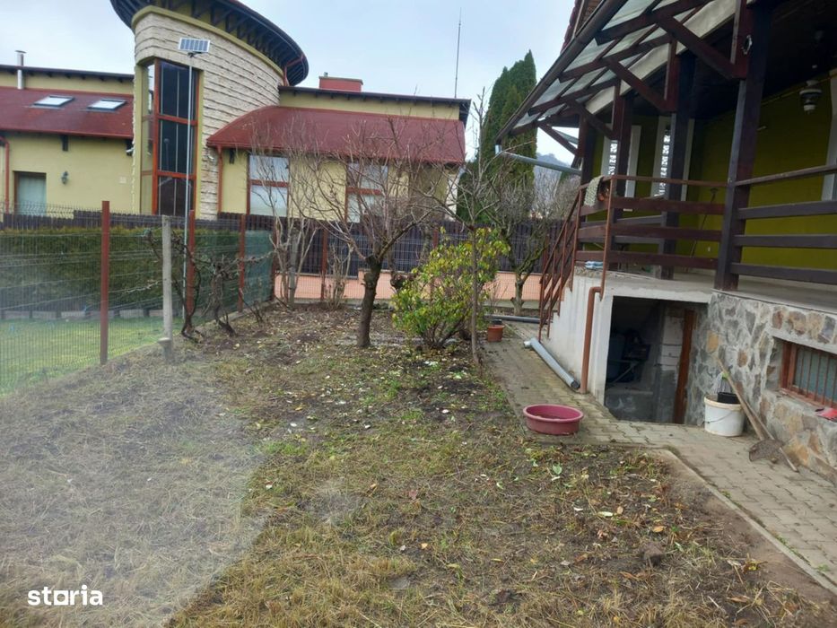 Casă de vânzare Mediaș, Binder Bubi, vis-à-vis de hotel (Fără agenții)