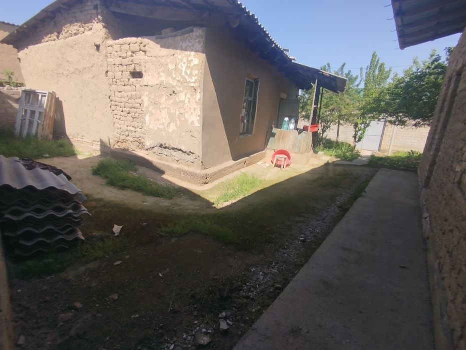 Uchastka sotiladi 4sotix!