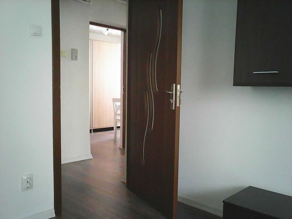 Vand apartament 3 camere in Medias etajul 1