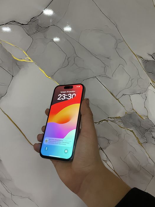 Продаю айфон 15про