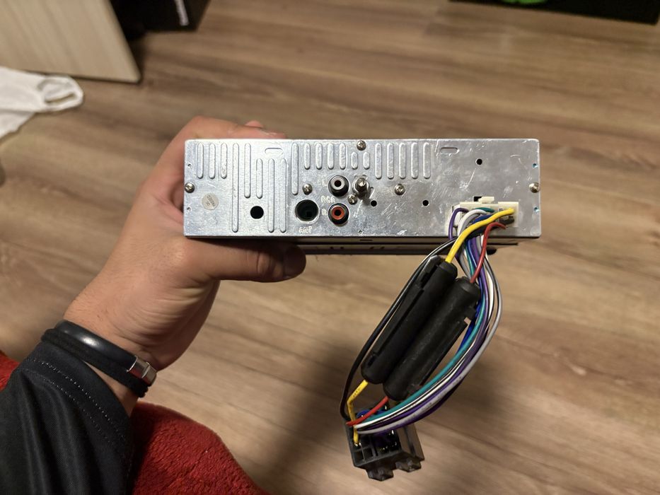 Продавам CD.