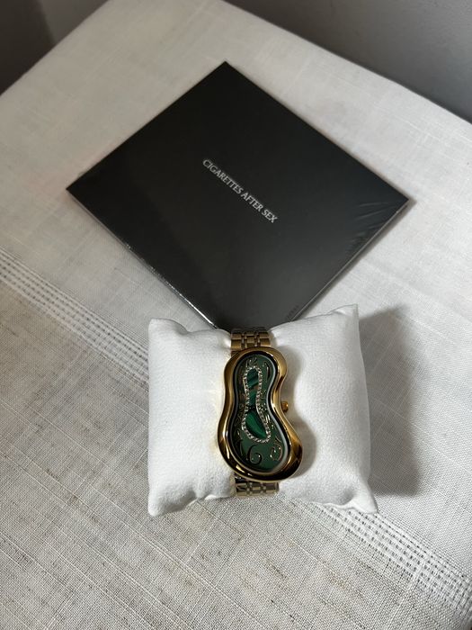 Ceas damă Luxury Melting Watch – stil Dali, auriu & verde, nou cu etichetă