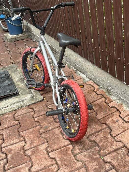 Vand bicicleta copii 6-9 ani