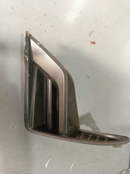 Заглушки на туманки Прадо 150