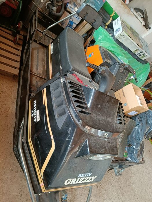 Snowmobil Aktiv Grizzly XP – Muncă / Agrement