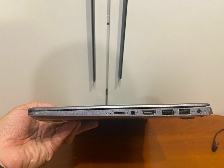 Ультрабук ASUS Vivobook