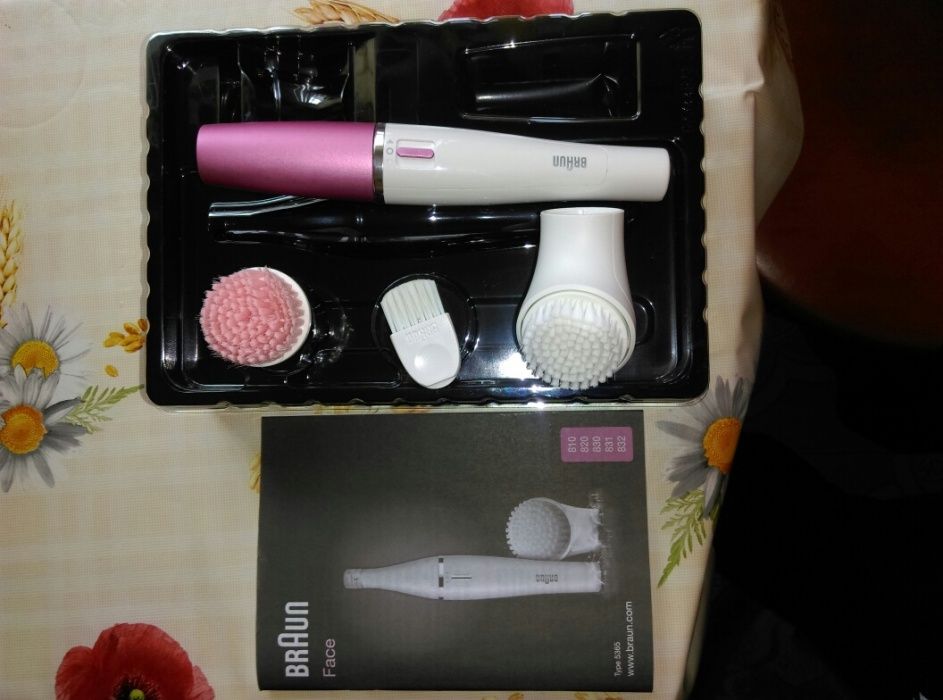 Epilator facial Braun