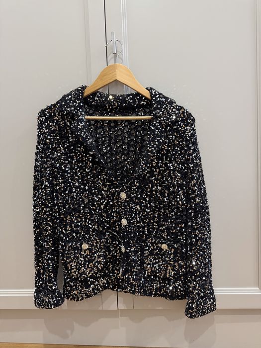 с пайетками под chanel