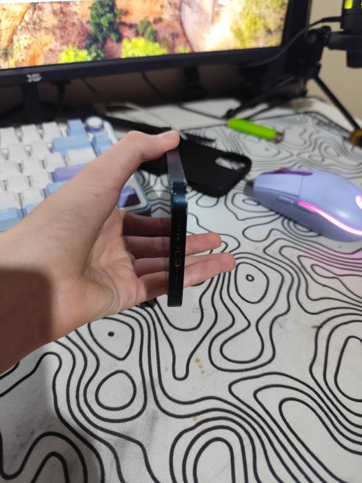 Продам айфон 13 128гб