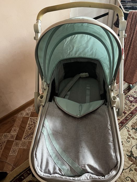 Продам детскую коляску
