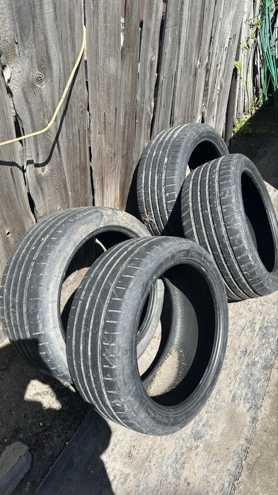 Летние шины powertrac 255/40/19