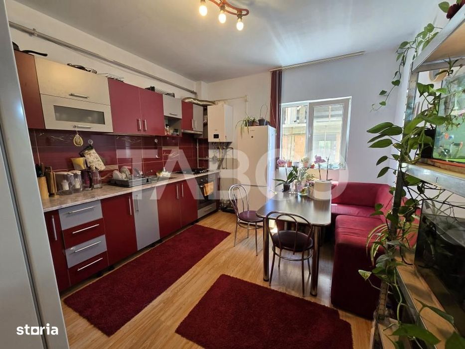 Apartament decomandat de vanzare 2 camere 64 mpu balcon Selimbar Sibiu — fotografia 1