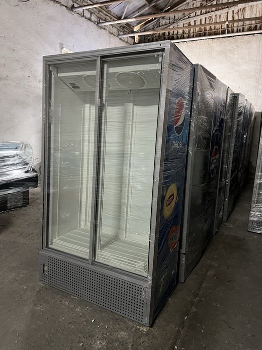 Vitrină Frigorifică Verticală Dublă 120x70x210 cm | LED | Răcire Ventilată | R290 | Magazin/Băuturi