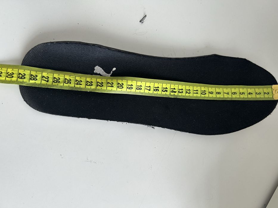 Кроссовки черные 45 р