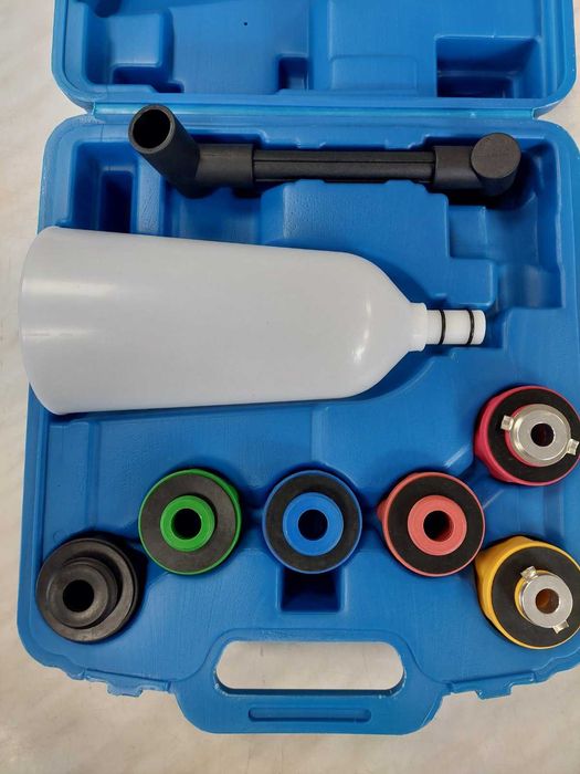 Фуния за пълнене на двигателно масло к-т с адаптери