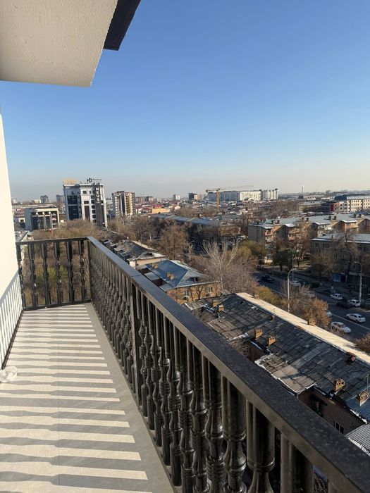 Срочно продам 3 х ком 94м2