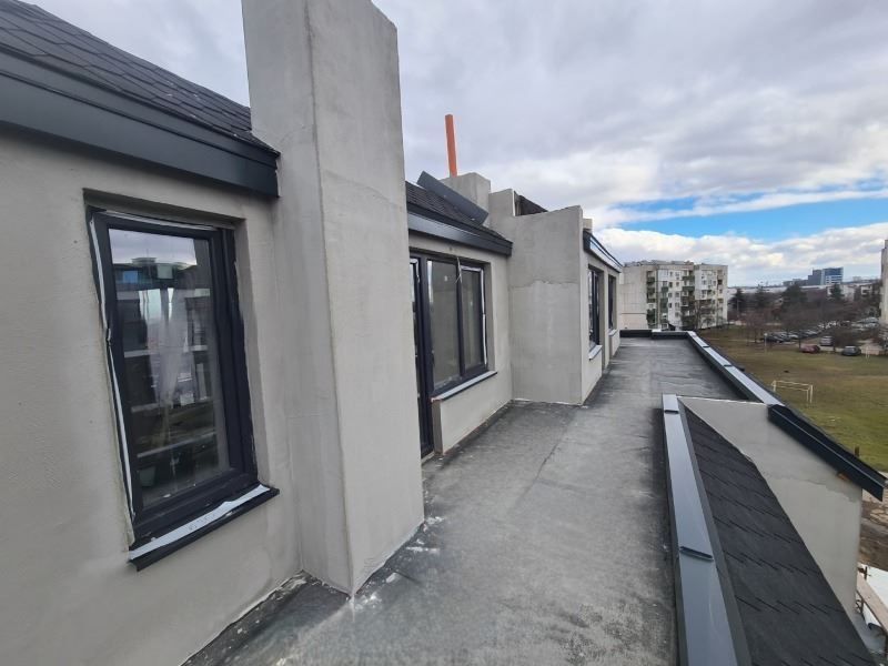 Продава се Тристаен апартамент в София, Левски В - 155 кв.м за 1581 €/кв.м - Снимка #12