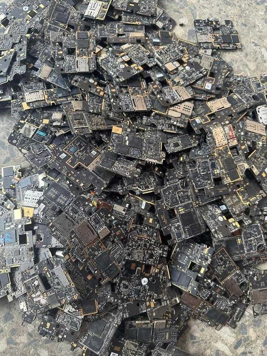 плата и микросхема кабылдаймыз