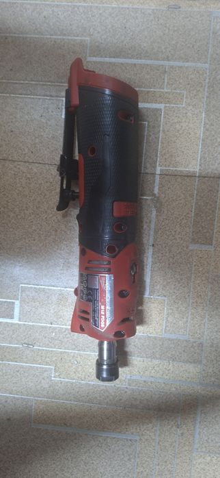 Milwaukee biax m12