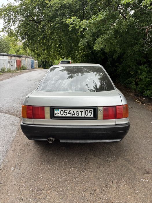 Продам Ауди 80 Б3