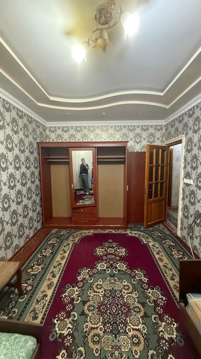 Продажа 3/3/4 на Юнусабад-15, разделка 3 хонали сотилади