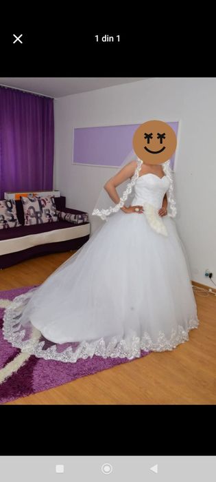 Vand rochie mireasa