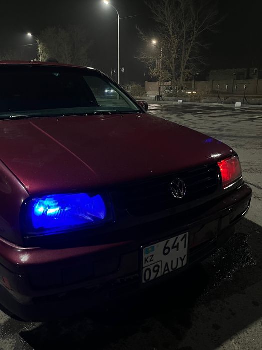 ПРОДАЕТСЯ!машина срочно