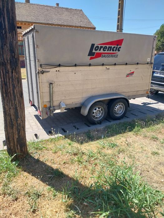 Vând remorca de 1300 kg din aluminiu foarte ușoară