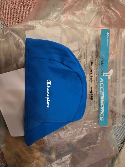 Нова Champion плувна шапка за 6-8 г