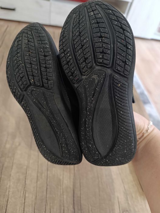 Оригинални детски  маратонки на nike