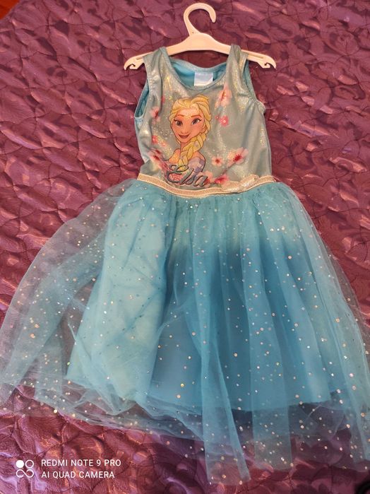 Лот роклички за малка принцеса по 10 лв бр.