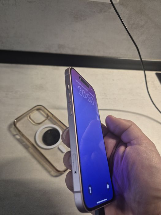 iPhone 15 256GB Pink