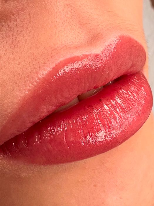 Перманент бровей и губ