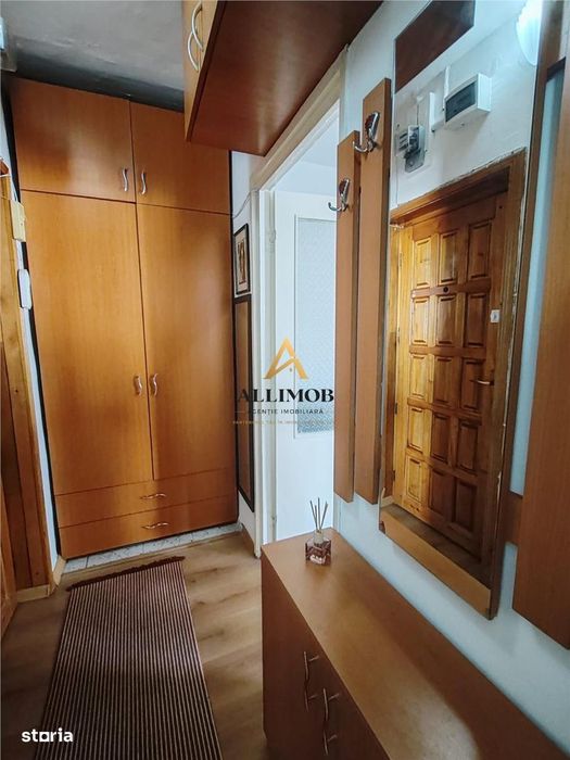 Garsoniera in Ploiesti, zona ultracentrala, Piata Victoriei