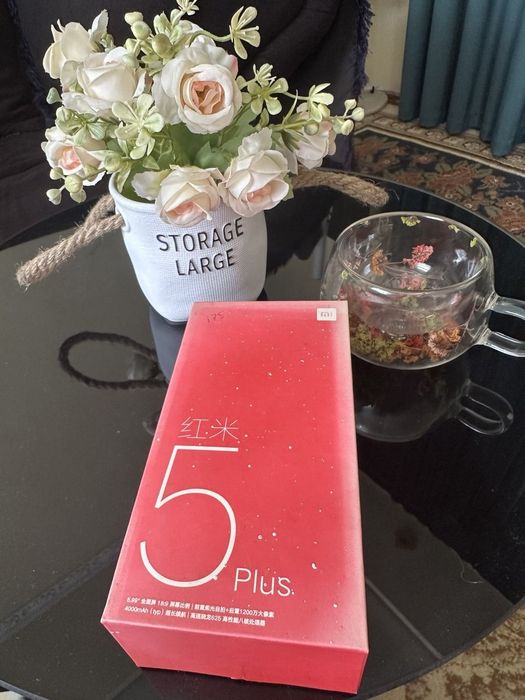 Продаётся телефон