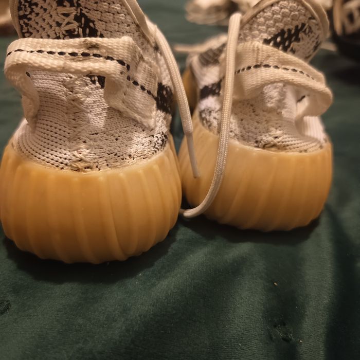 Adidași adidas boost yzy350 Nr 36