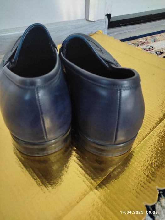 Туфли кожаные темно синие почти новые